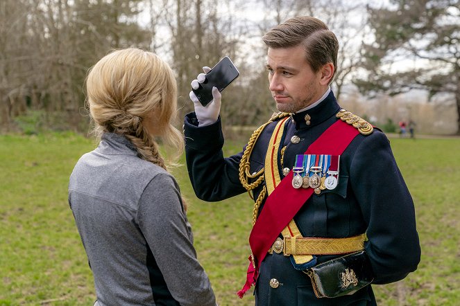 Royally Ever After - Film - Torrance Coombs