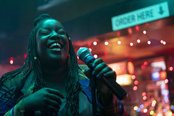 Shrill - Freak - Film - Lolly Adefope