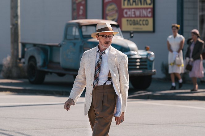 Project Blue Book - Season 2 - The Roswell Incident - Part I - Photos - Aidan Gillen