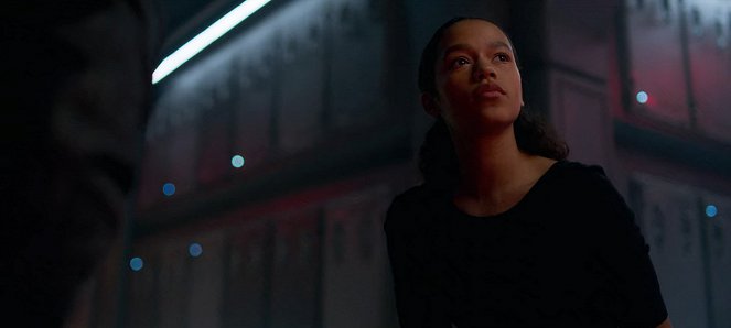 Perdus dans l'espace - Quatre-vingt-dix-sept - Film - Taylor Russell