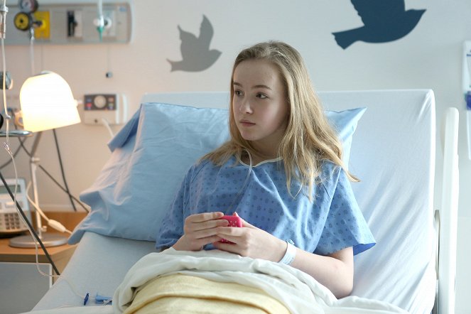Sterben ist nicht so mein Ding! - Season 1 - Mein Zimmer - Filmfotos - Émilie Bierre