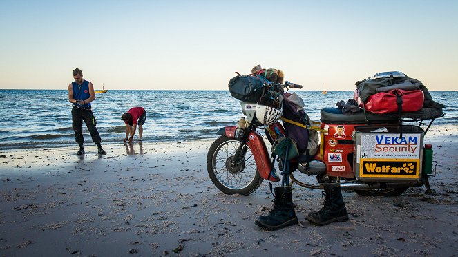 Through Africa on a Pioneer - Photos