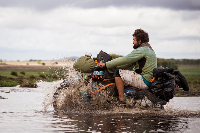 Through Africa on a Pioneer - Photos - Marek Slobodník