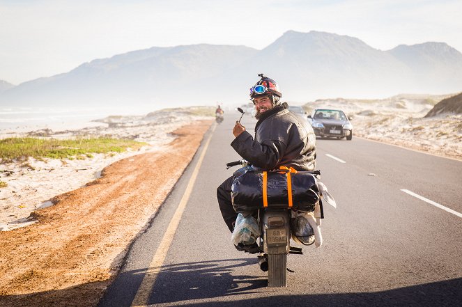 Through Africa on a Pioneer - Photos - Marek Slobodník