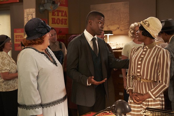 Frankie Drake Mysteries - Ward of the Roses - Photos