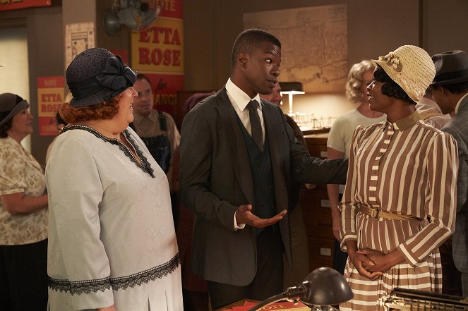 Frankie Drake Mysteries - Ward of the Roses - De la película