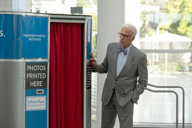 The Good Place - Patty - Photos - Ted Danson
