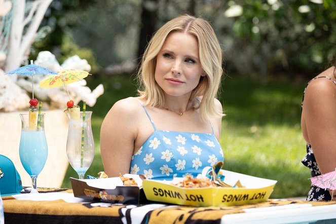 The Good Place - The Funeral to End All Funerals - Van film - Kristen Bell