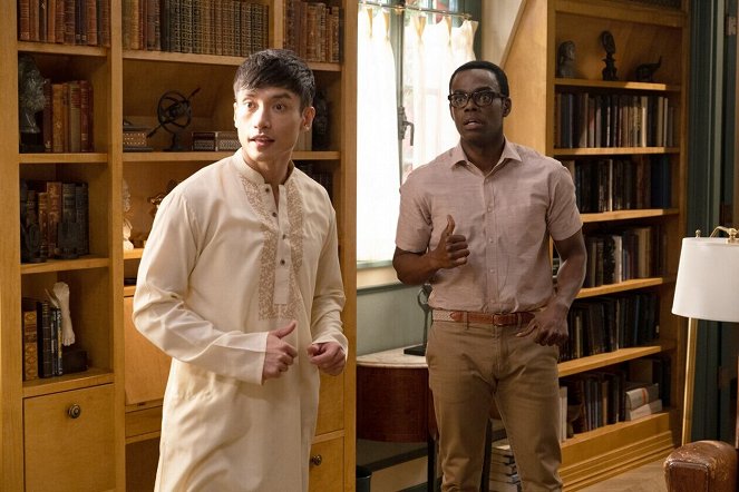 The Good Place - A Chip Driver Mystery - Photos - Manny Jacinto, William Jackson Harper