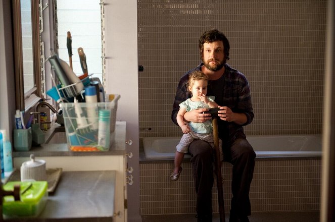 Éjjel-nappal szülők - Season 2 - Friendships & Partnerships - Filmfotók - Luka Jones