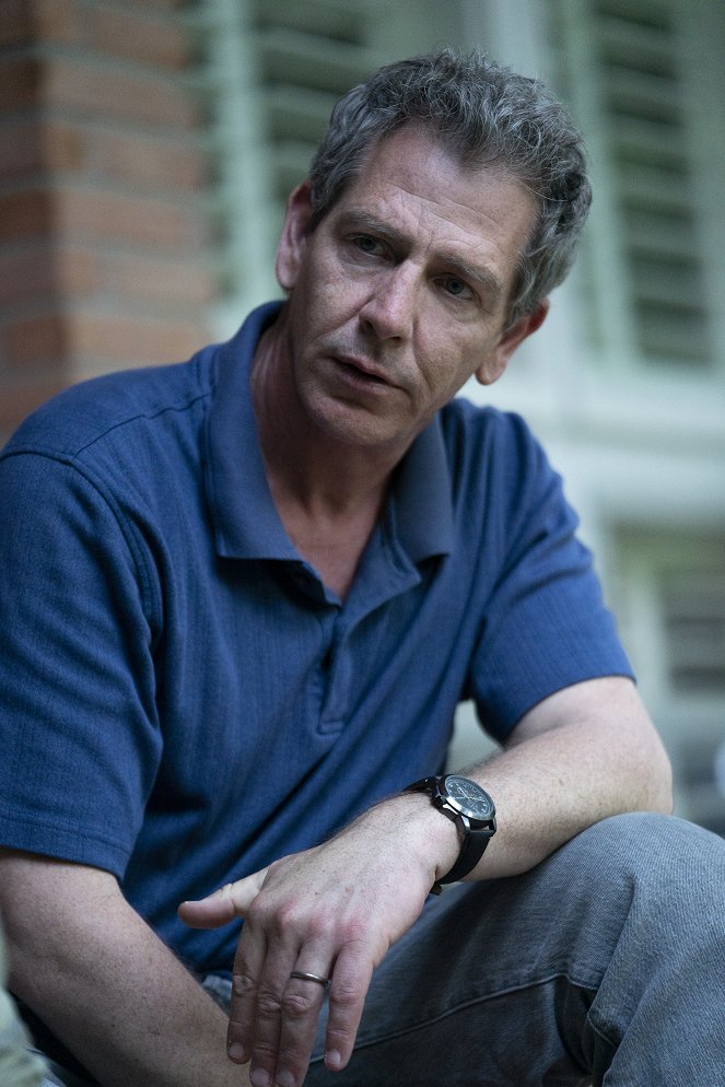 The Outsider - Tear-Drinker - Van film - Ben Mendelsohn