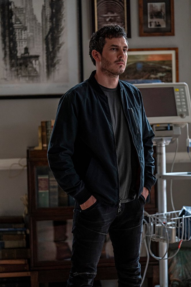 Lincoln Rhyme: Hunt for the Bone Collector - Pilot - Photos - Tate Ellington