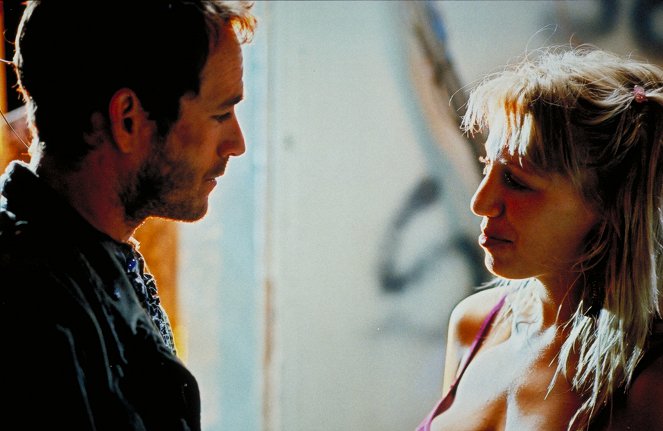 Jeremiah - Letters from the Other Side: Part 1 - Do filme - Luke Perry