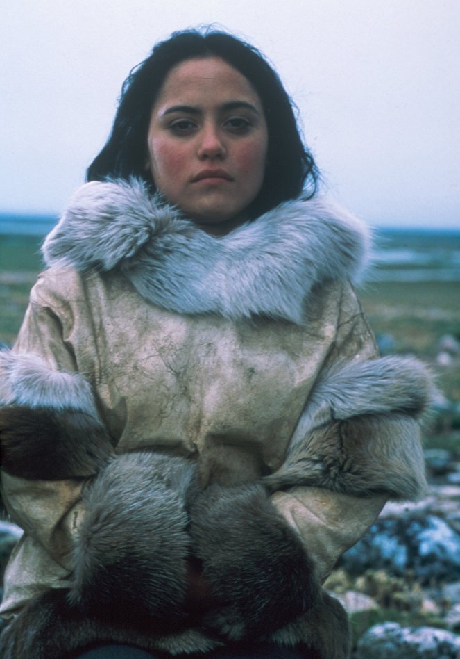 Inuit - Promo - Annabella Piugattuk