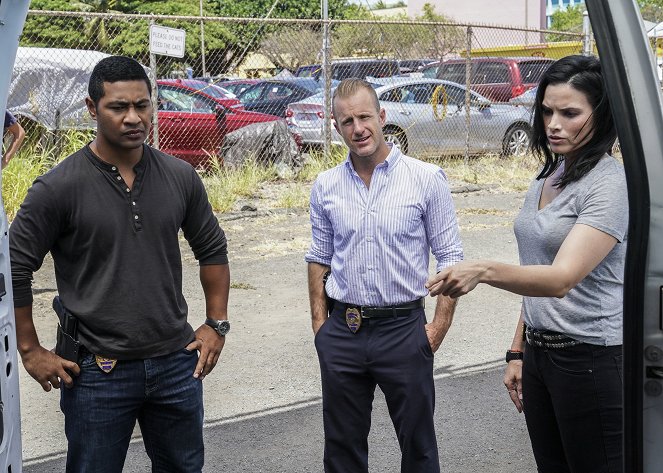 Hawaii Five-0 - Season 10 - Tausend Regeln - Filmfotos - Beulah Koale, Scott Caan, Katrina Law