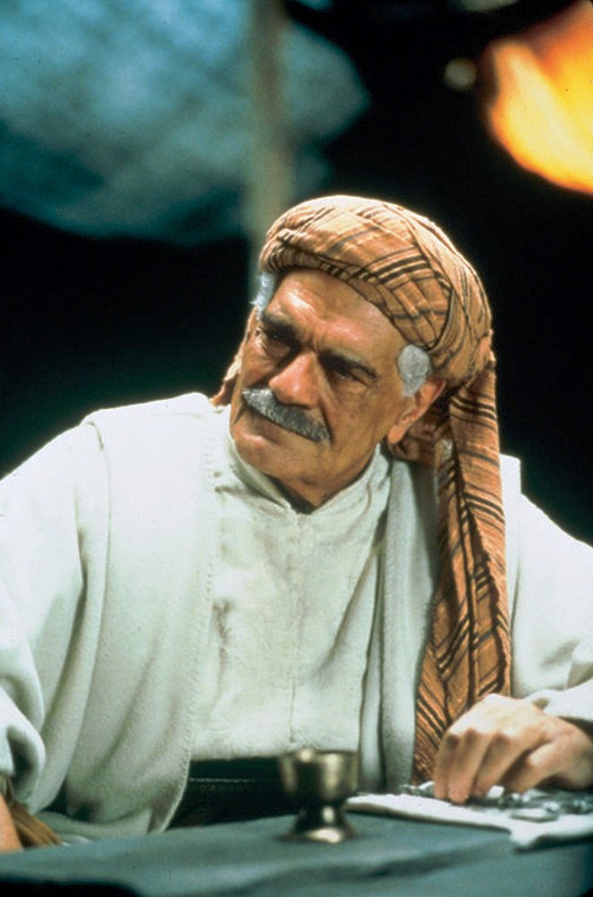 Trzynasty wojownik - Z filmu - Omar Sharif