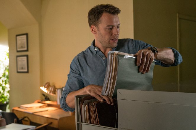 Burden Of Truth - Totuuden taakka - Poltetut sillat - Kuvat elokuvasta - Peter Mooney