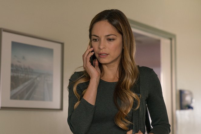 Burden Of Truth - Totuuden taakka - Tulkoon mitä vaan - Kuvat elokuvasta - Kristin Kreuk