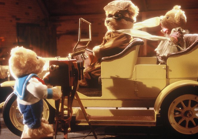 The Upstairs Downstairs Bears - Van film