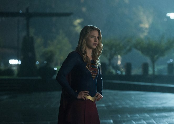 Supergirl - Season 4 - Call to Action - Z filmu - Melissa Benoist