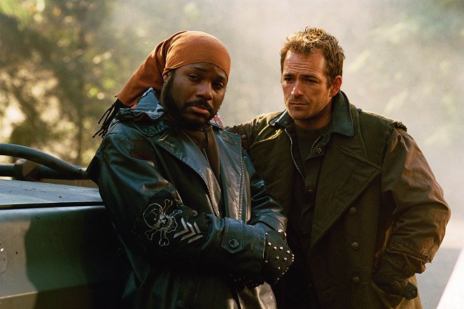 Jeremiah - Season 1 - Thieves' Honor - Z filmu - Malcolm-Jamal Warner, Luke Perry