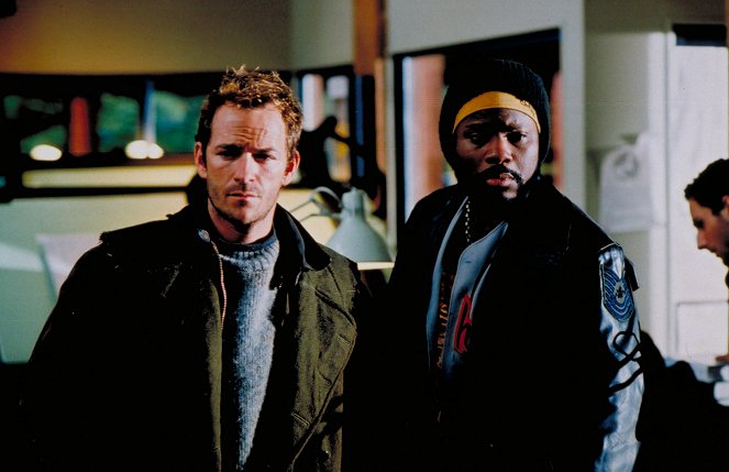 Jeremiah - Mother of Invention - Filmfotos - Luke Perry, Malcolm-Jamal Warner
