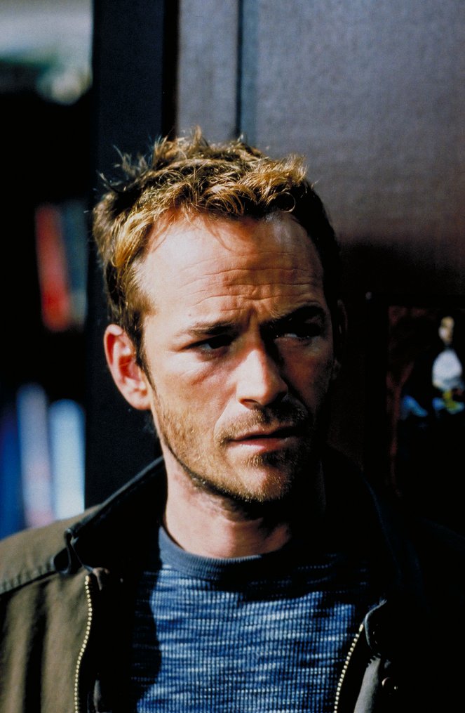 Jeremiah - Out of the Ashes - Do filme - Luke Perry