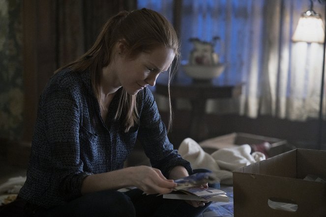 Locke & Key - Dissection - Photos - Darby Stanchfield