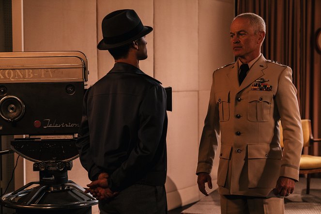 Project Blue Book - Season 2 - The Roswell Incident - Part II - Photos - Neal McDonough