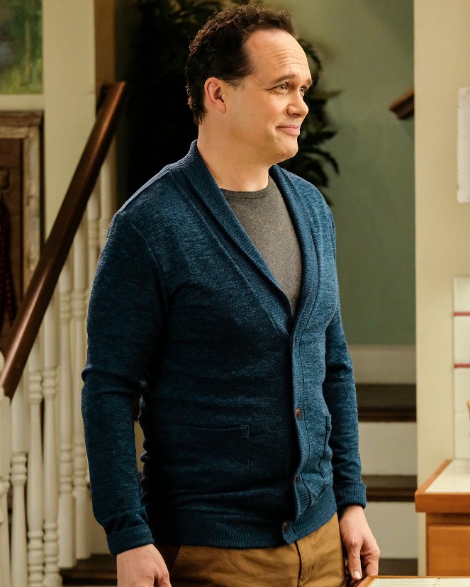 American Housewife - Season 4 - The Great Cookie Challenge - Photos - Diedrich Bader