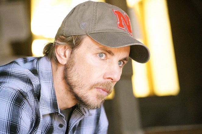 Bless This Mess - Bad Seed - Photos - Dax Shepard