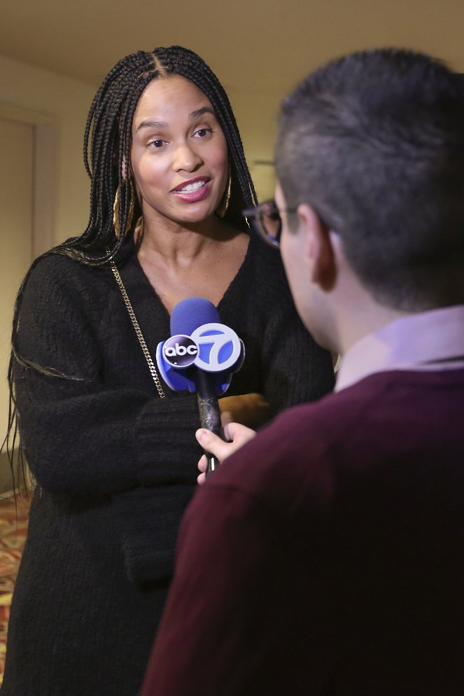 Életfogytig ügyvéd - Rendezvények - A special screening of ABC’s new drama “For Life” was held at the AMC River East Theater on February 7, 2020