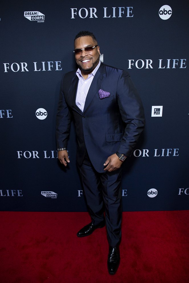 For Life - Events - Talent and executive producers from ABC’s new drama “For Life” celebrated their premiere in New York with a red carpet, screening and panel discussion moderated by Van Jones - Sean Ringgold