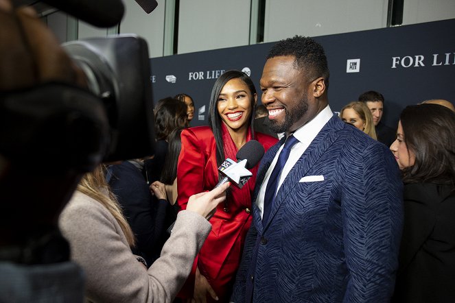 For Life - Veranstaltungen - Talent and executive producers from ABC’s new drama “For Life” celebrated their premiere in New York with a red carpet, screening and panel discussion moderated by Van Jones