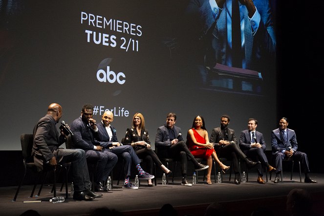 Életfogytig ügyvéd - Rendezvények - Talent and executive producers from ABC’s new drama “For Life” celebrated their premiere in New York with a red carpet, screening and panel discussion moderated by Van Jones