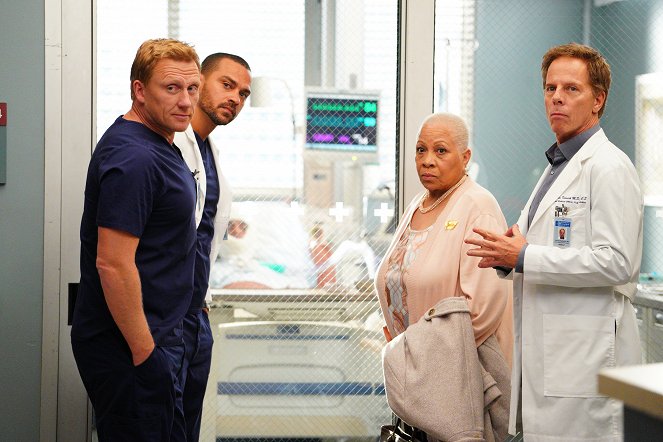 Grey's Anatomy - Une longue nuit - Film - Kevin McKidd, Jesse Williams, Denise Dowse, Greg Germann