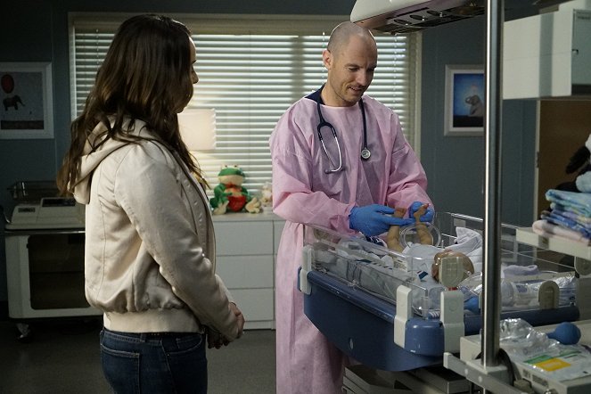 Grey's Anatomy - Help Me Through the Night - Van film - Richard Flood