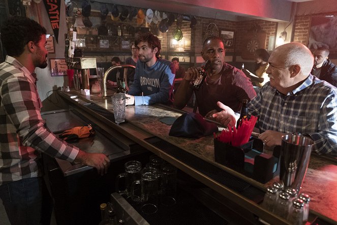 Station 19 - Season 3 - I Know This Bar - Photos - Alex Blue Davis, Jason George, Miguel Sandoval