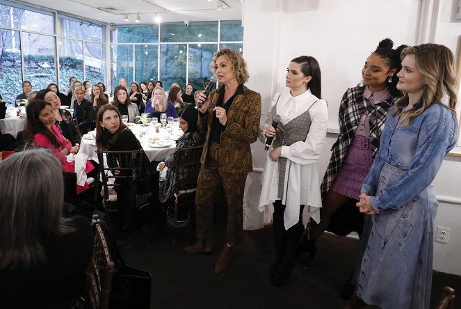 Troufalky - Série 4 - Z akcií - The Bold Type stars Katie Stevens, Aisha Dee, Meghann Fahy and Melora Hardin joined powerful women across media for a luncheon hosted by The Bold Type executive producer Joanna Coles in Manhattan