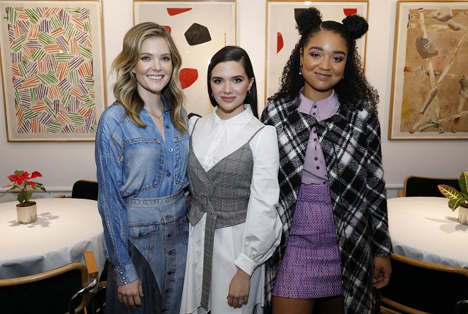 The Bold Type - Season 4 - De eventos - The Bold Type stars Katie Stevens, Aisha Dee, Meghann Fahy and Melora Hardin joined powerful women across media for a luncheon hosted by The Bold Type executive producer Joanna Coles in Manhattan