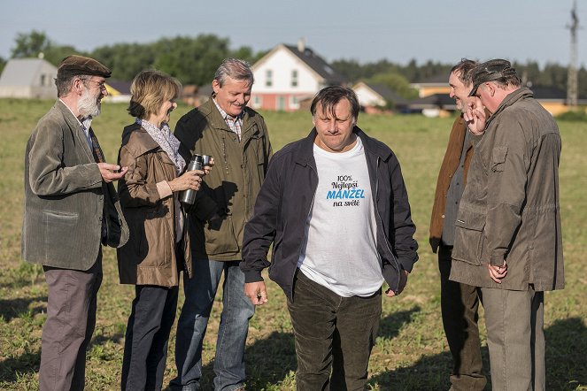 Poldové a nemluvně - Vdovská metoda - Film - Taťjana Medvecká, Svatopluk Skopal, Radek Holub, Ctirad Götz