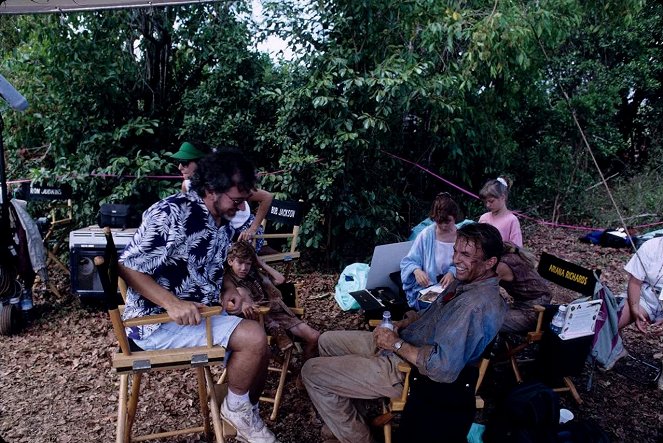 Parque Jurássico - De filmagens - Steven Spielberg, Joseph Mazzello, Sam Neill