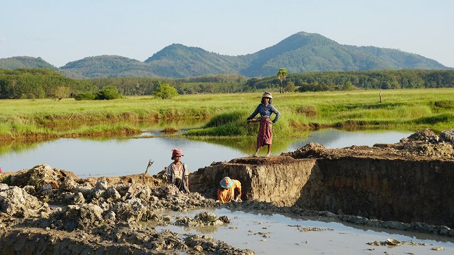 Na cestě - Série 21 - Na cestě po jihu Myanmaru - Photos