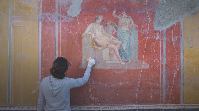 The Last Hours of Pompeii - Photos