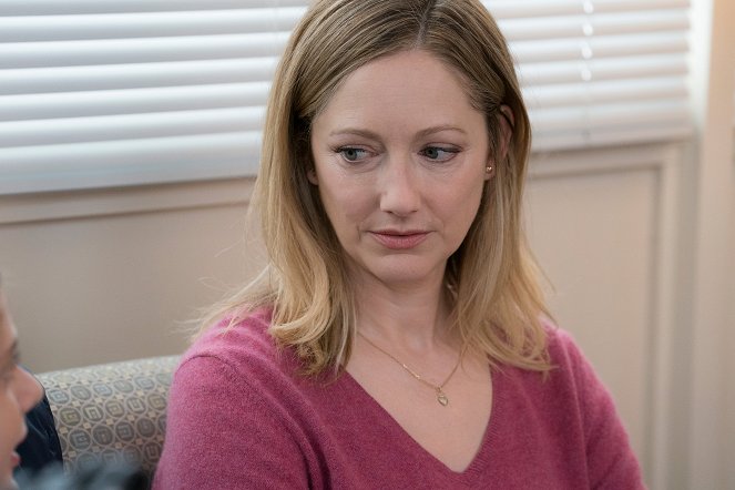 Kidding - Up, Down and Everything in Between - Photos - Judy Greer