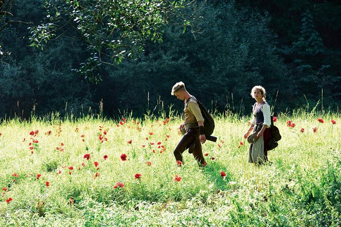 Narciso y Goldmundo - De la película - Jannis Niewöhner, Henriette Confurius