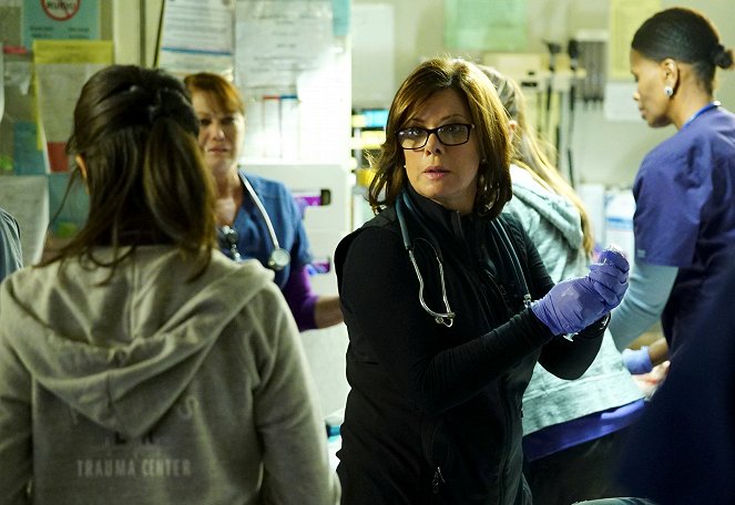 Code Black - The Business of Saving Lives - Photos - Marcia Gay Harden