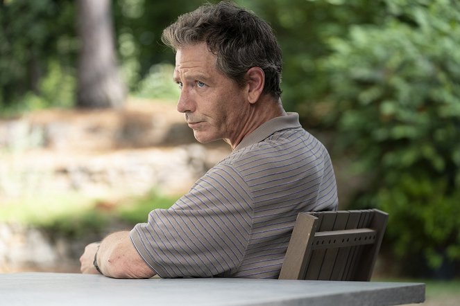 The Outsider - In the Pines, In the Pines - De la película - Ben Mendelsohn