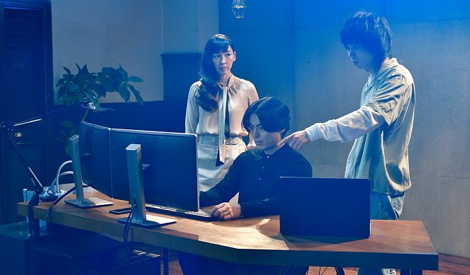 Dele - Episode 3 - Z filmu - Kumiko Asó, Takajuki Jamada, Masaki Suda