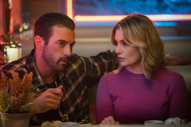 Riverdale - Capítulo sessenta e quatro: A tempestade de gelo - Do filme - Skeet Ulrich, Mädchen Amick